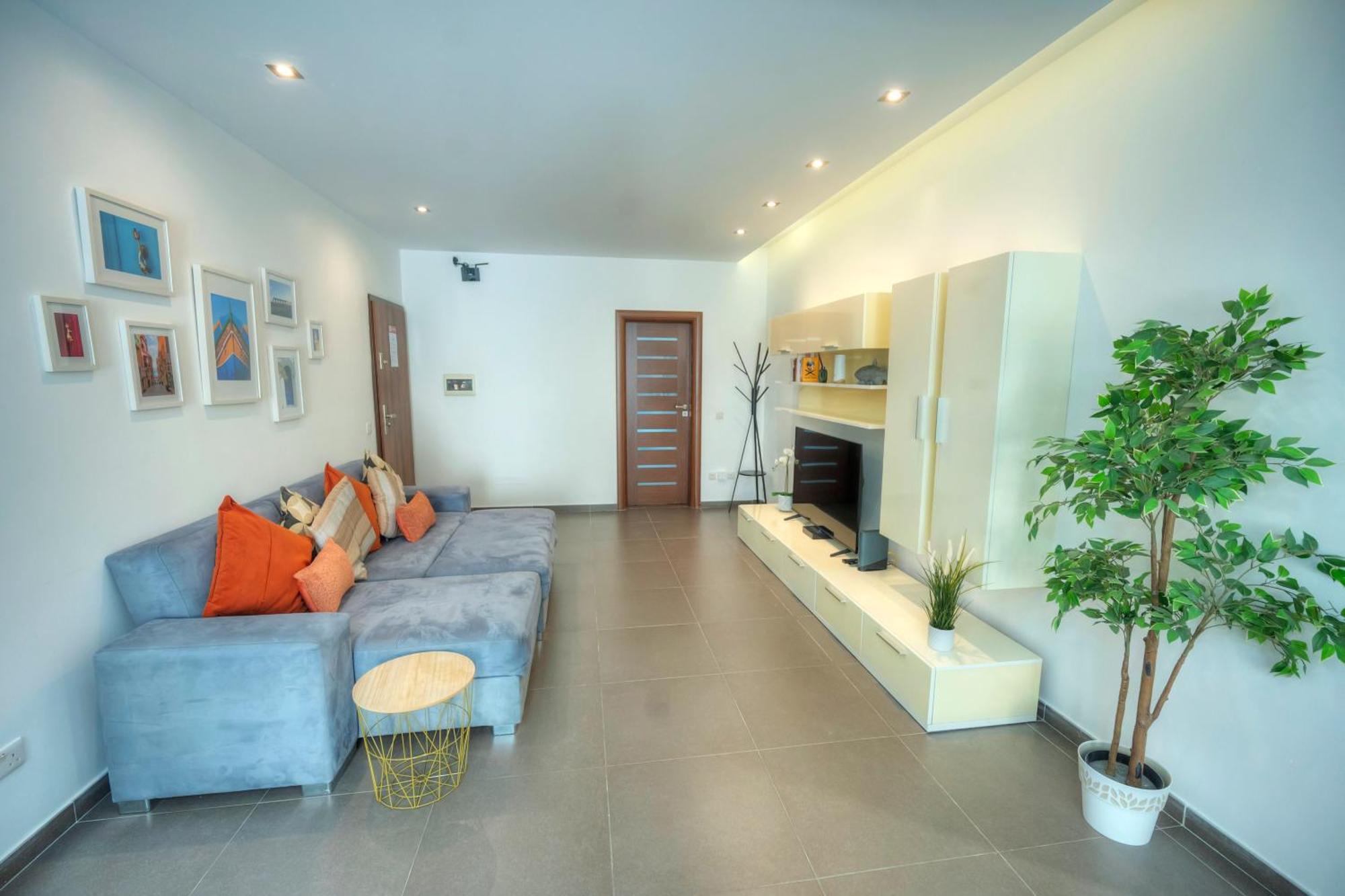 Bright & Large 2Bedrooms In Sliema Center Mpor1-1 Dış mekan fotoğraf