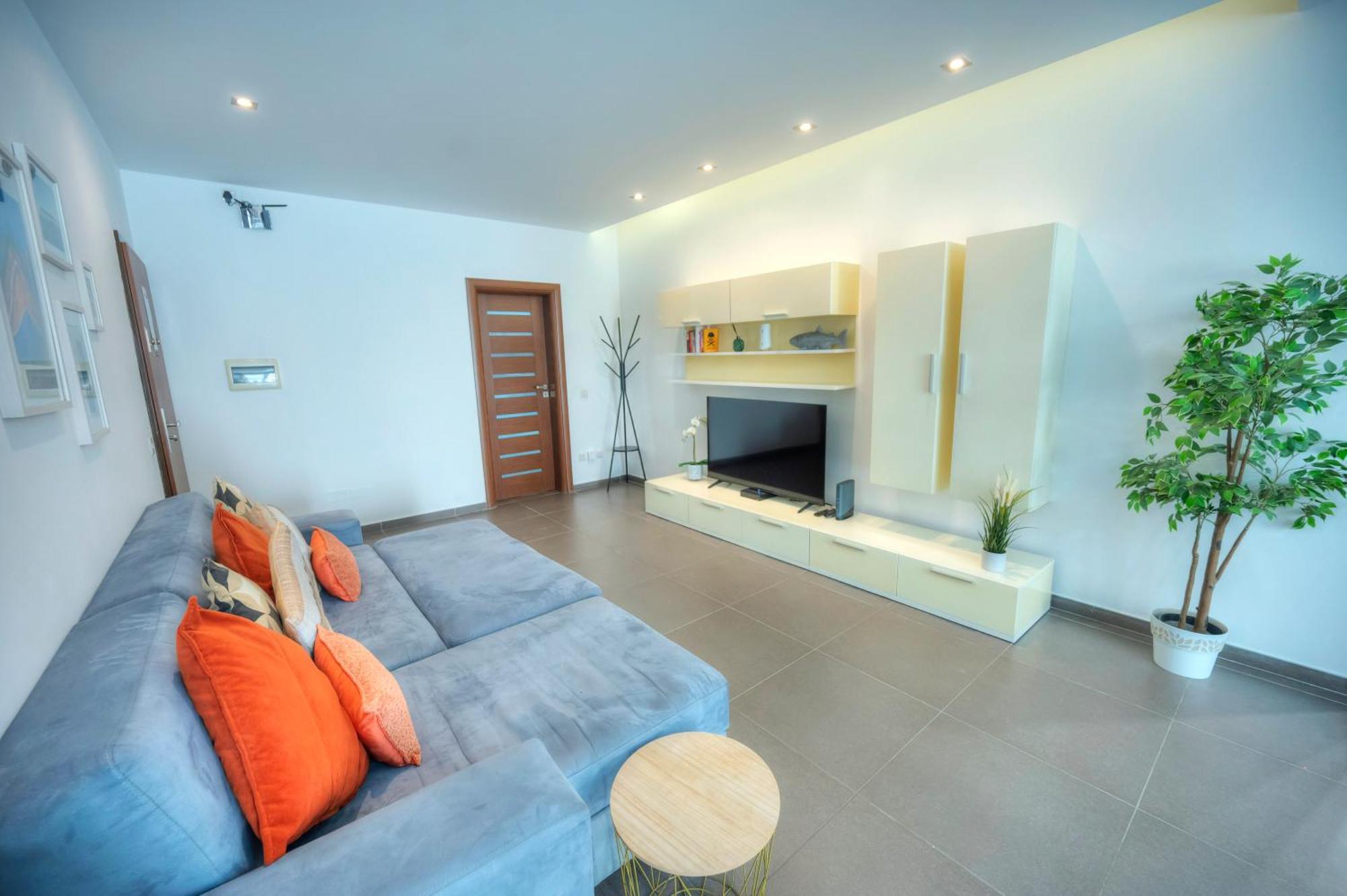 Bright & Large 2Bedrooms In Sliema Center Mpor1-1 Dış mekan fotoğraf