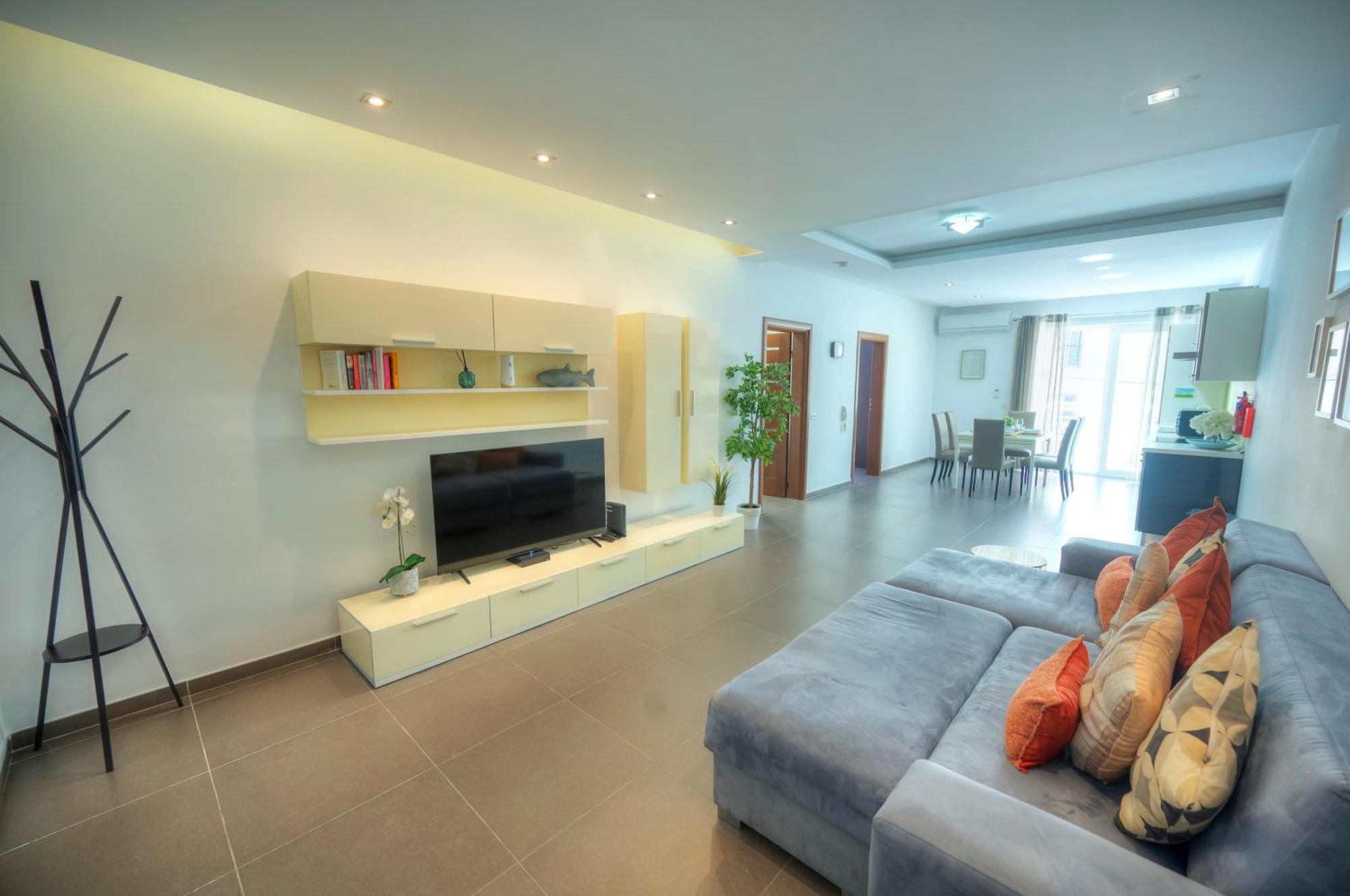 Bright & Large 2Bedrooms In Sliema Center Mpor1-1 Dış mekan fotoğraf