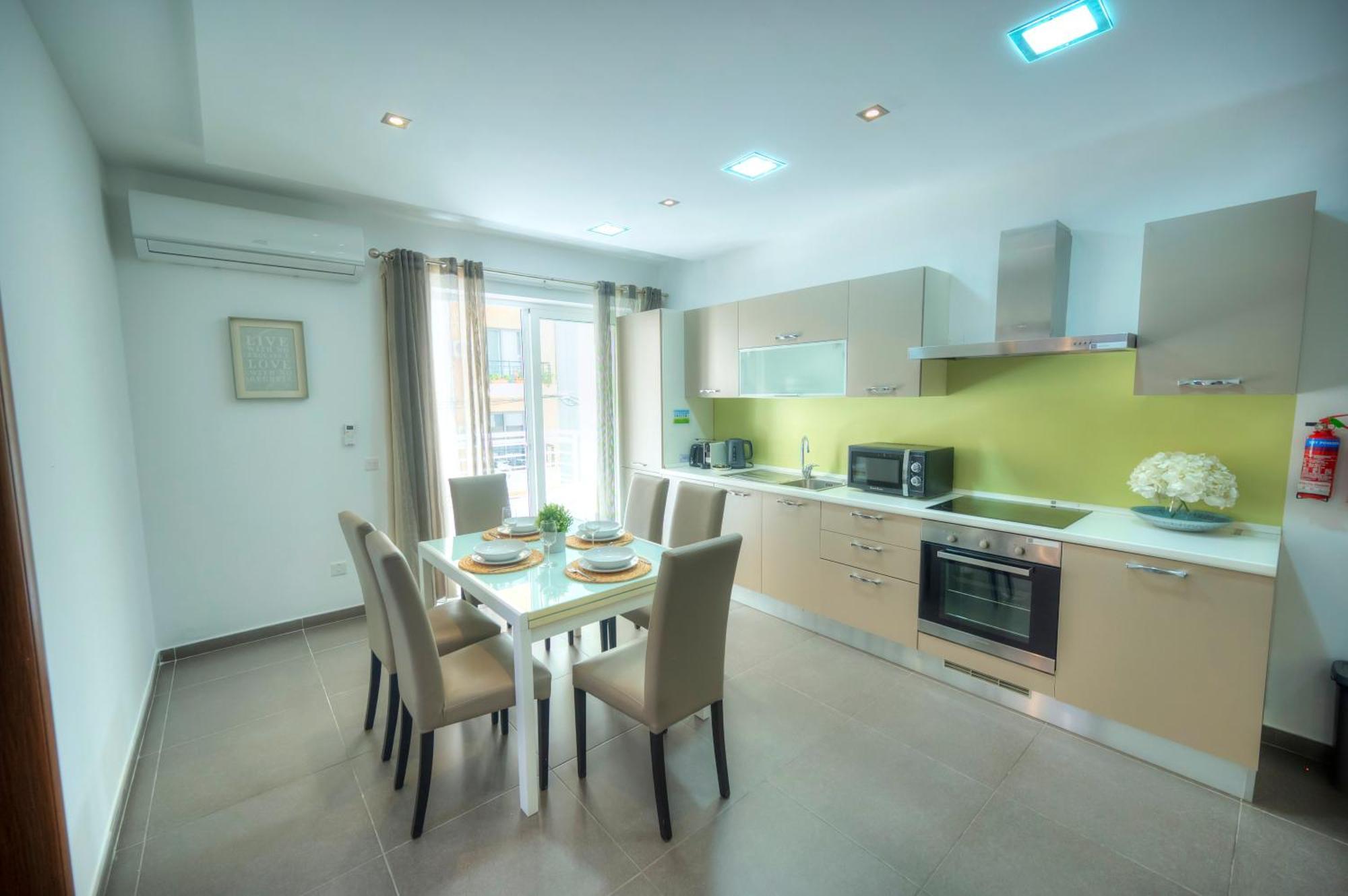 Bright & Large 2Bedrooms In Sliema Center Mpor1-1 Dış mekan fotoğraf