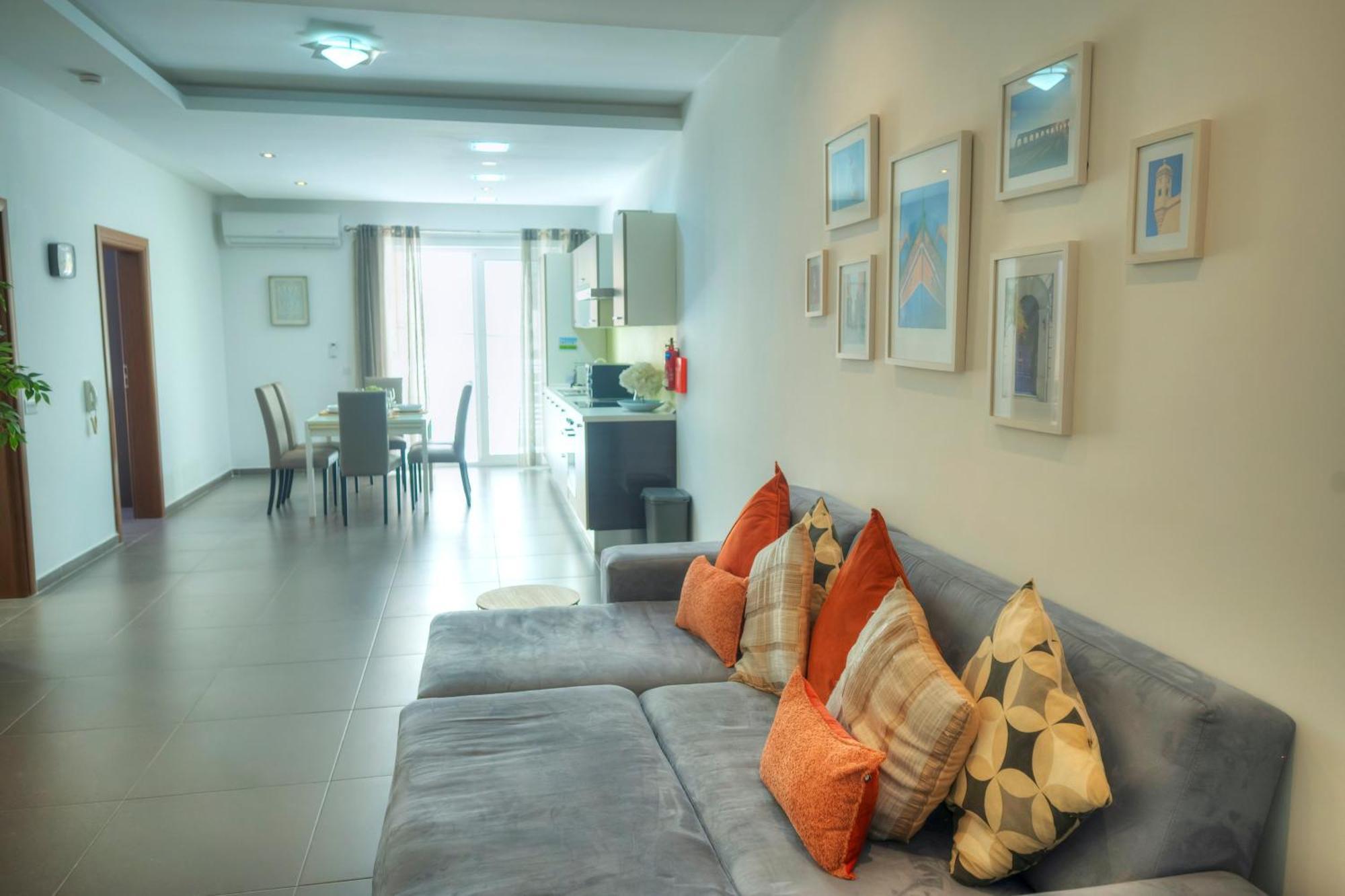 Bright & Large 2Bedrooms In Sliema Center Mpor1-1 Dış mekan fotoğraf