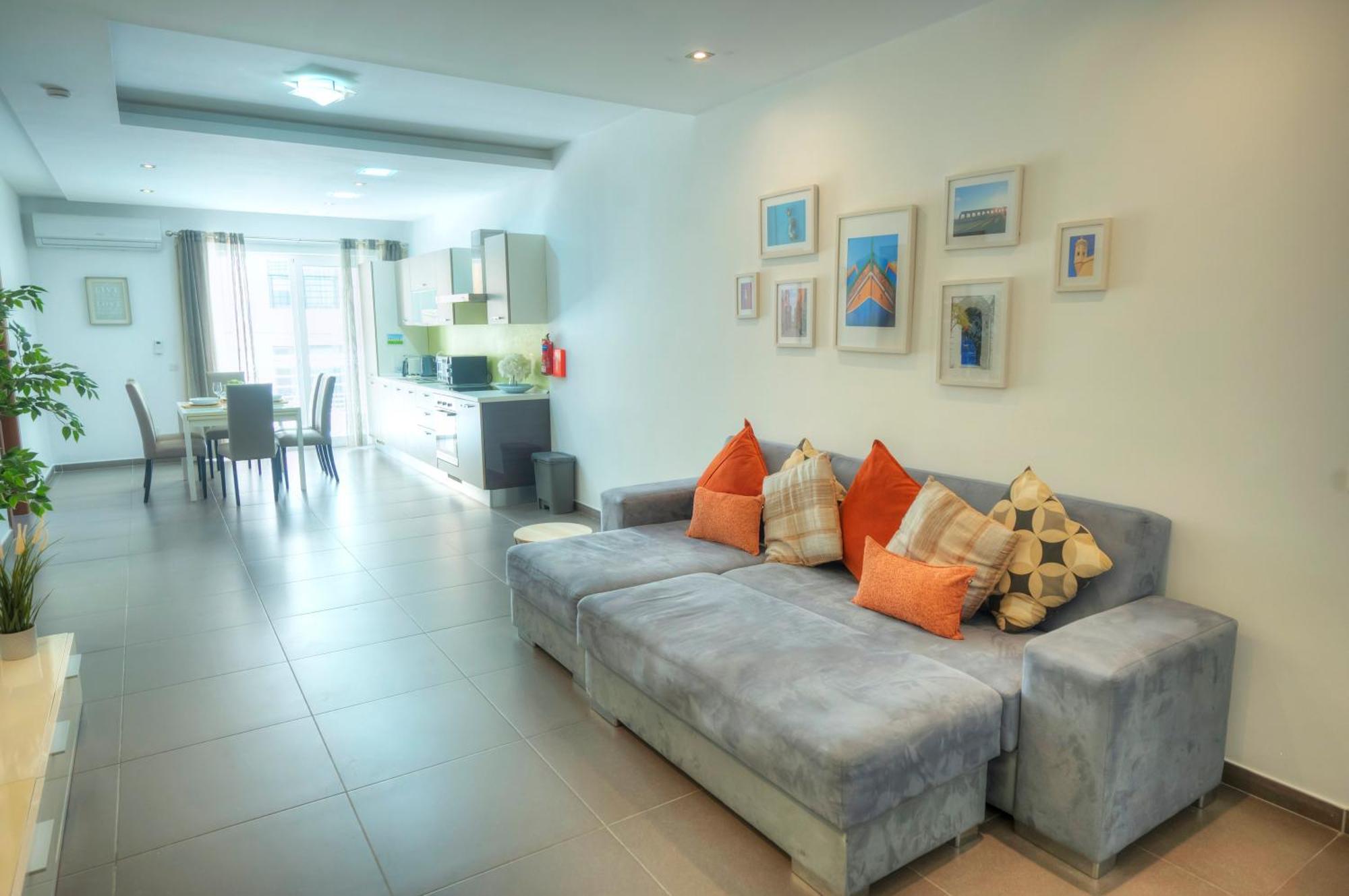 Bright & Large 2Bedrooms In Sliema Center Mpor1-1 Dış mekan fotoğraf