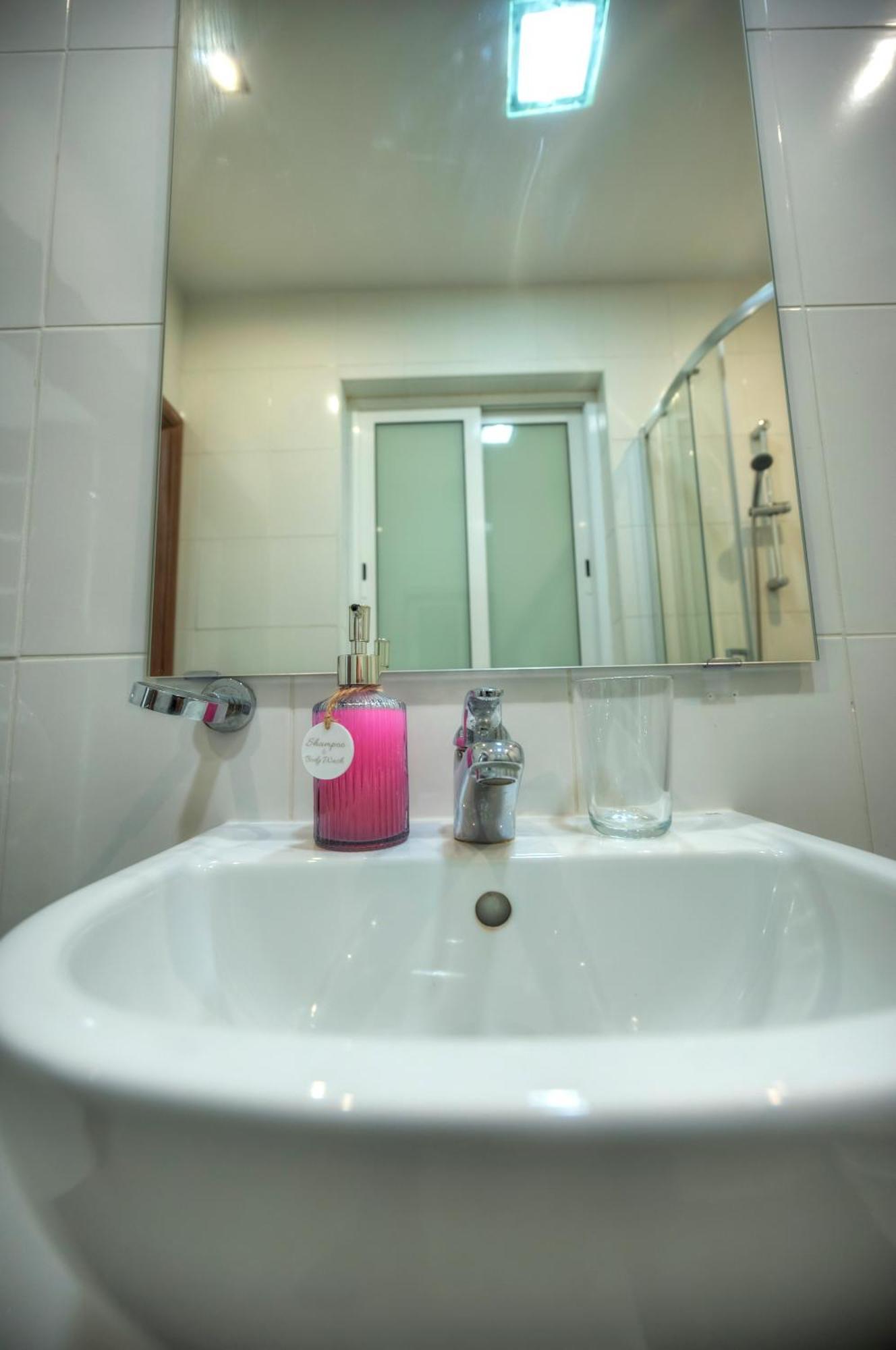 Bright & Large 2Bedrooms In Sliema Center Mpor1-1 Dış mekan fotoğraf
